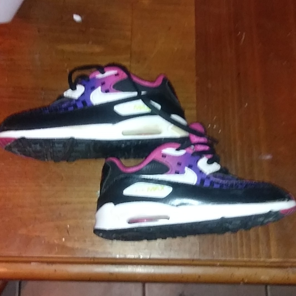 Kids Nike Airmax - Picture 2 of 8